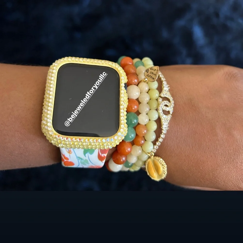 🍋🌟 Get ready to add a pop of vibrant sunshine to your Apple Watch game!